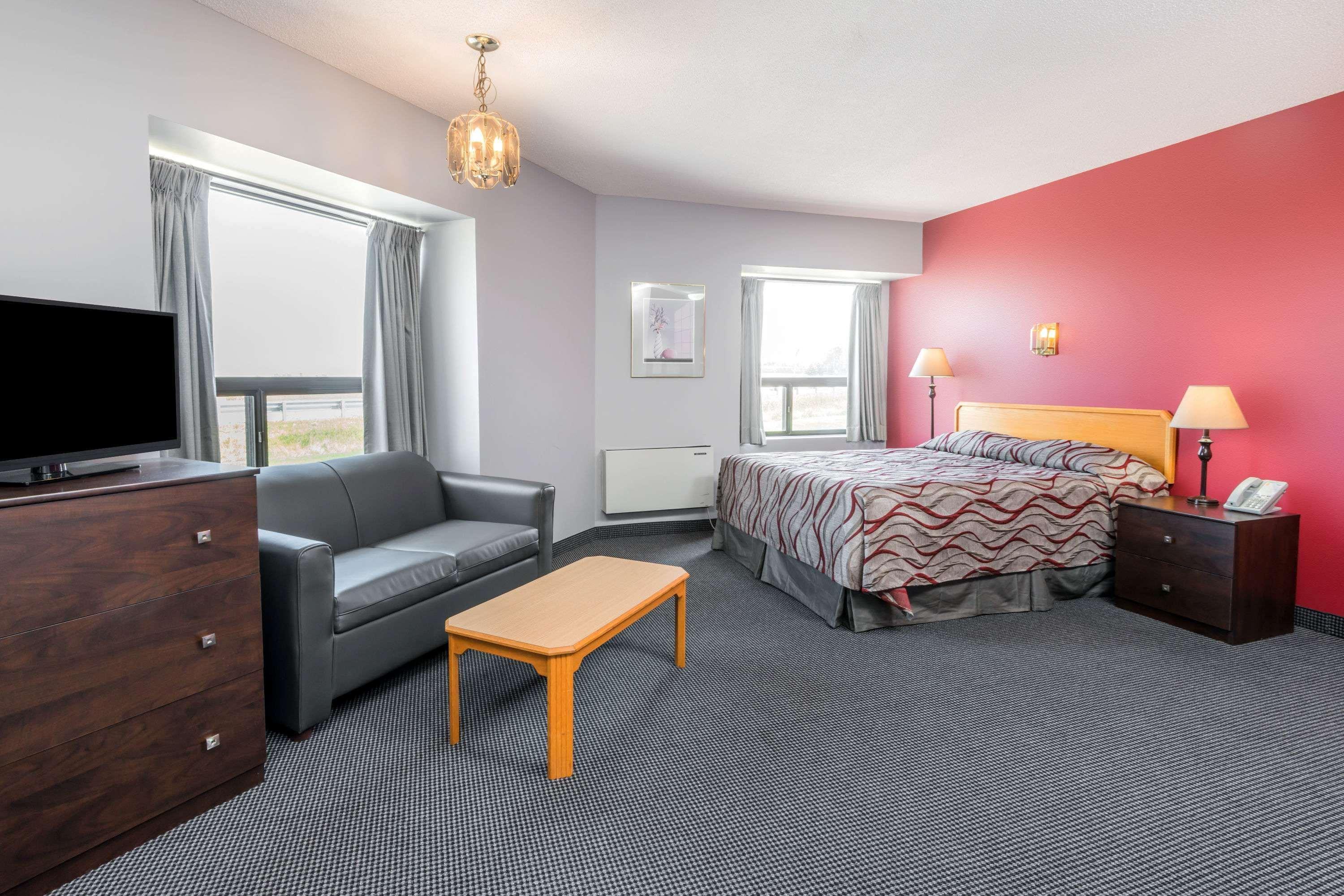 Hotel Super 8 Mount Hope/Hamilton International Airport Extérieur photo