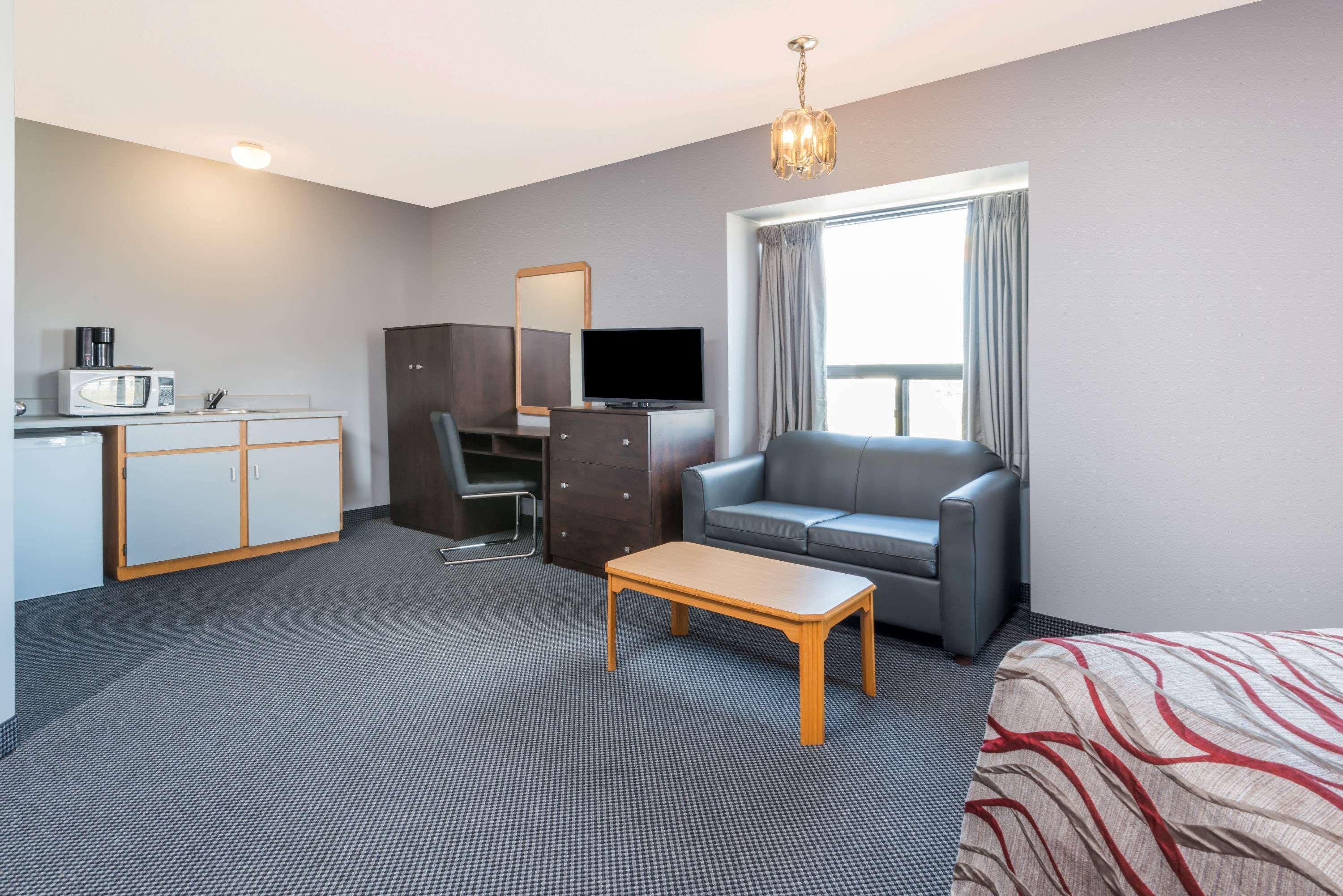 Hotel Super 8 Mount Hope/Hamilton International Airport Extérieur photo