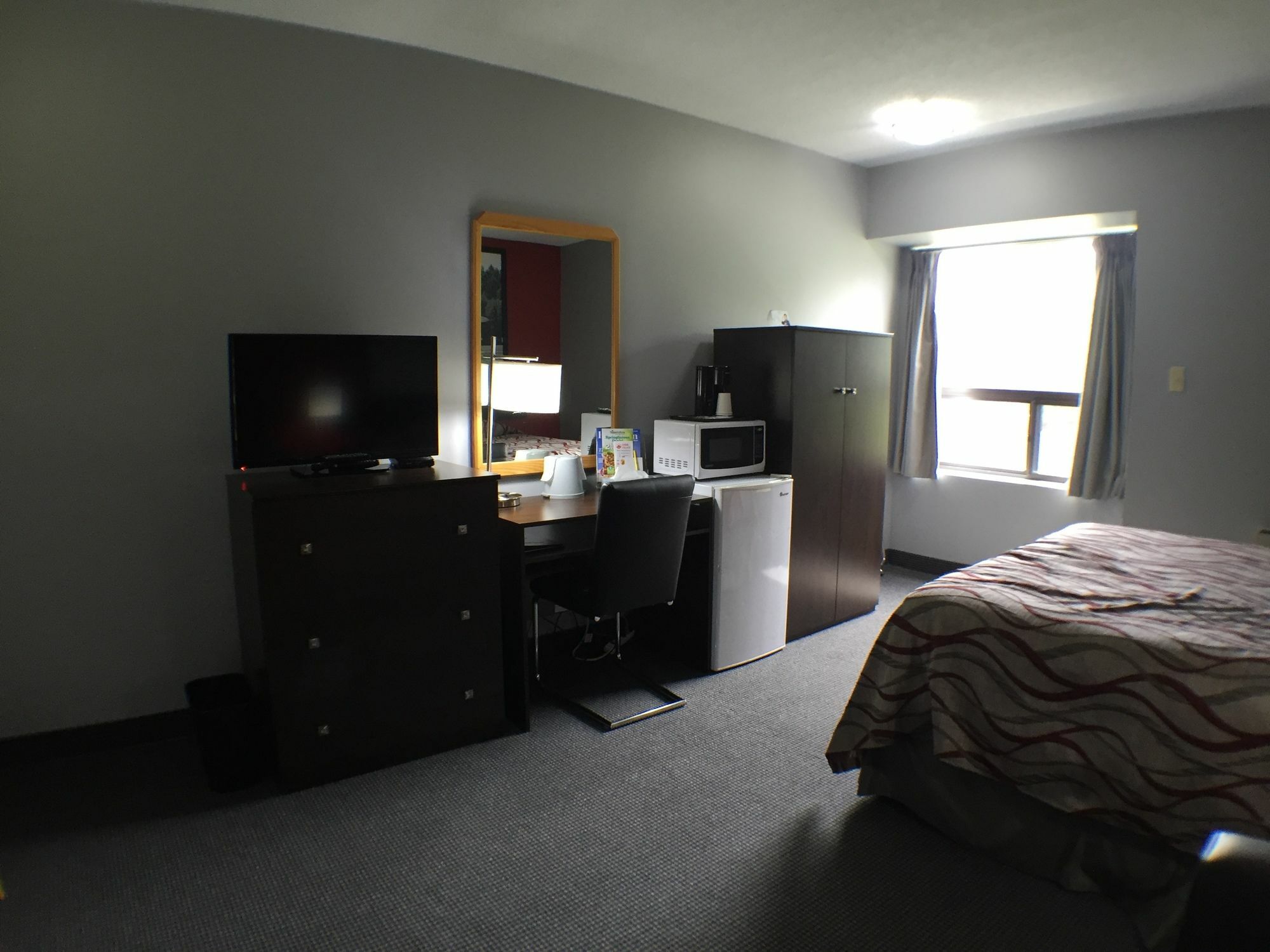 Hotel Super 8 Mount Hope/Hamilton International Airport Extérieur photo