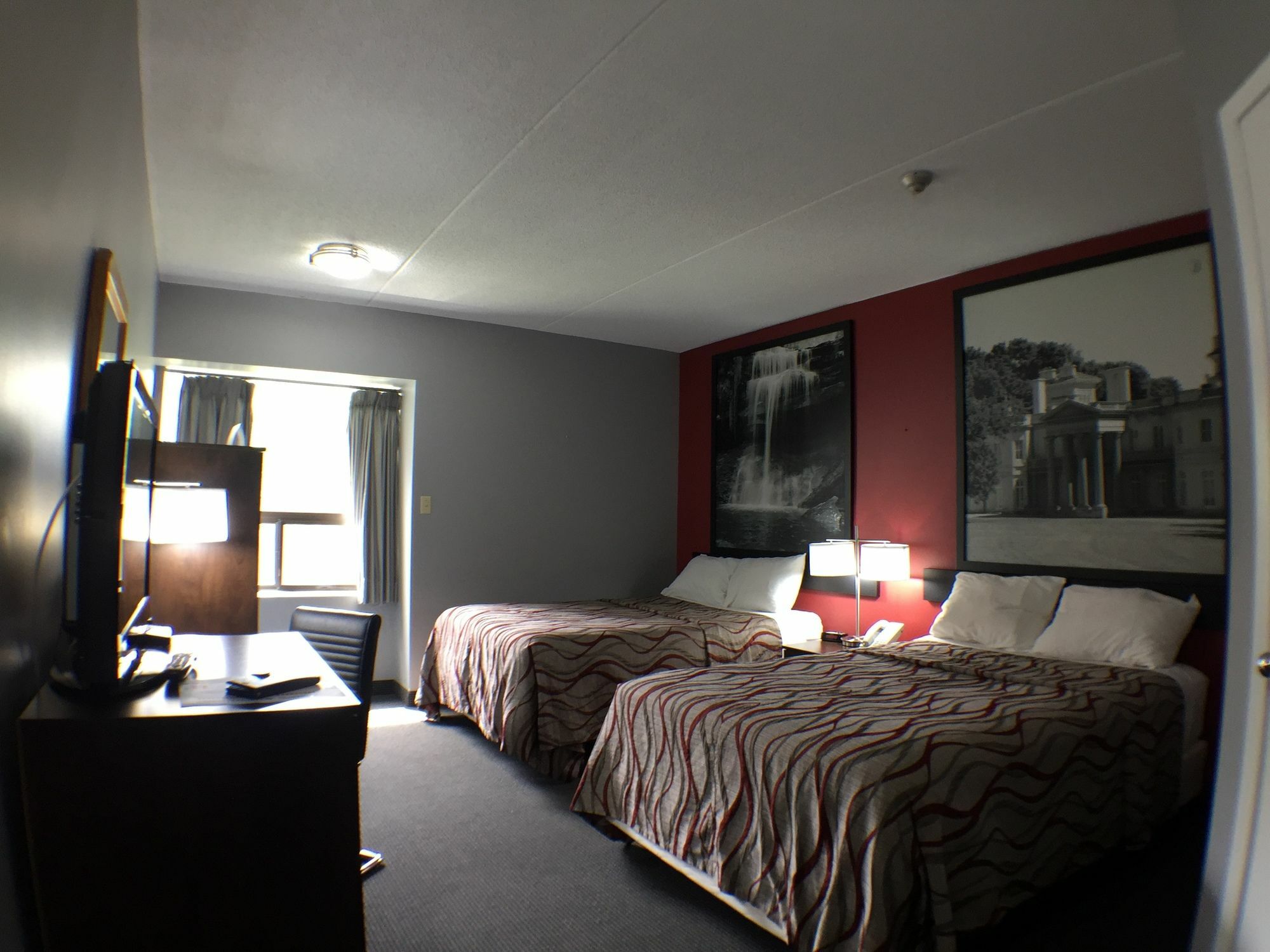 Hotel Super 8 Mount Hope/Hamilton International Airport Extérieur photo